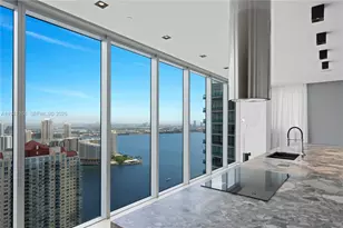 1300 Brickell Bay Dr, Miami, FL 33131 - Photo 25