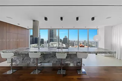 1300 Brickell Bay Dr #4401, Miami, FL 33131 - Photo 7