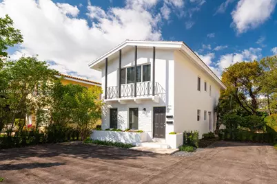 2922 S Le Jeune Rd #2, Coral Gables, FL 33134 - Photo 3