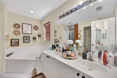 1520 NE 36th Ave, Homestead, FL 33033 - Photo 31