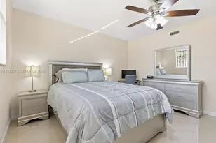 [Address not provided], Pembroke Pines, FL 33026 - Photo 15