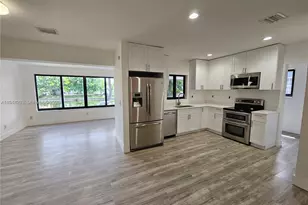 7908 Granada Blvd, Miramar, FL 33023 - Photo 3