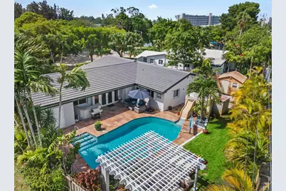 930 NE 182nd Ter, North Miami Beach, FL 33162 - Photo 5