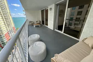 1200 Brickell Bay Dr, Miami, FL 33131 - Photo 17