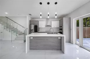 3140 Carter St, Miami, FL 33133 - Photo 15