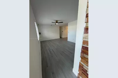 3030 SW 96th Ave #0, Miami, FL 33165 - Photo 7