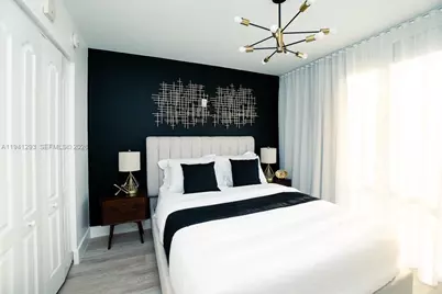 1200 Brickell Bay Dr #3524, Miami, FL 33131 - Photo 7