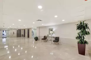 5005 Collins Ave, Miami Beach, FL 33140 - Photo 45