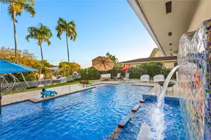 5343 Orduna Dr, Coral Gables, FL 33146 - Photo 3