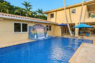 5343 Orduna Dr, Coral Gables, FL 33146 - Photo 7