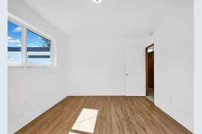 6828 NW 13th St, Plantation, FL 33313 - Photo 9