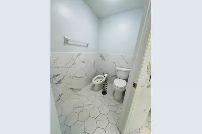 10919 NW 67th Ter, Doral, FL 33178 - Photo 25