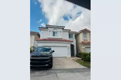10919 NW 67th Ter, Doral, FL 33178 - Photo 1