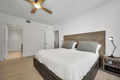 488 NE 18th St #1111, Miami, FL 33132 - Photo 13