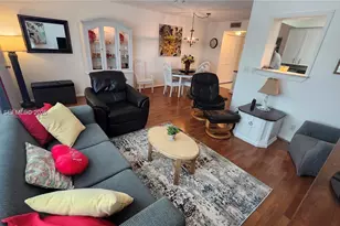 2112 Newport U, Deerfield Beach, FL 33442 - Photo 5