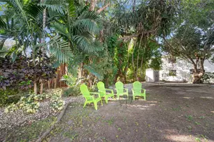 520 SW 6th St, Miami, FL 33130 - Photo 13