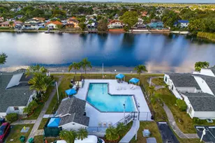 6476 SW 152nd Cir Pl, Miami, FL 33193 - Photo 9