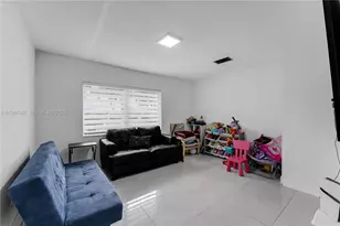 551 SW 127th Ave, Miami, FL 33184 - Photo 15