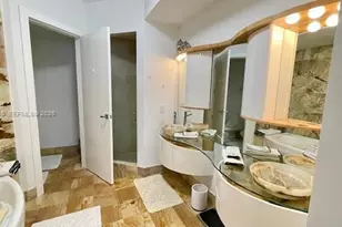 18101 Collins Ave, Sunny Isles Beach, FL 33160 - Photo 11