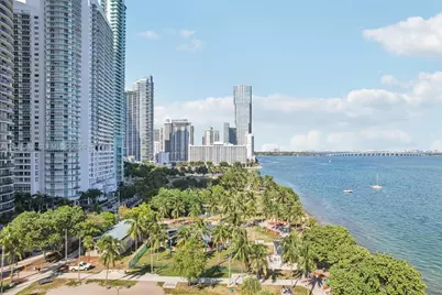 1750 N Bayshore Dr #4210, Miami, FL 33132 - Photo 3