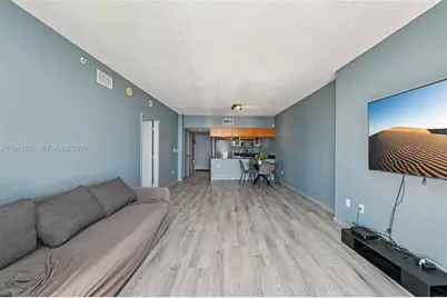 1750 N Bayshore Dr #4210, Miami, FL 33132 - Photo 29