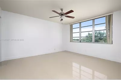 3150 W Rolling Hills Cir #307, Davie, FL 33328 - Photo 9