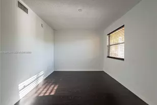 761 N Pine Island Rd, Plantation, FL 33324 - Photo 5