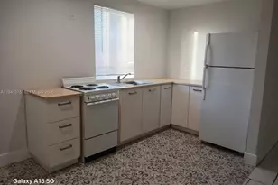 1700 NW 22nd Ct, Miami, FL 33125 - Photo 5