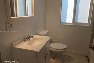 1700 NW 22nd Ct, Miami, FL 33125 - Photo 9