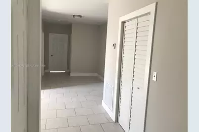 1700 NW 22 Ct #1, Miami, FL 33125 - Photo 7