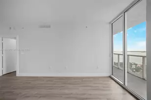 244 Biscayne Blvd, Miami, FL 33132 - Photo 7