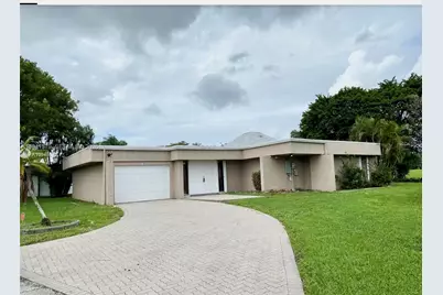 6105 Royal Poinciana Ln, Tamarac, FL 33319 - Photo 1