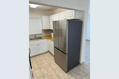 400 SE 3rd Ave #107, Hallandale Beach, FL 33009 - Photo 3