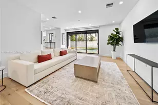 600 NE 57th St, Miami, FL 33137 - Photo 17