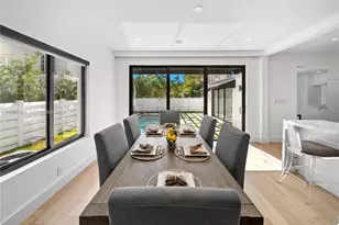 600 NE 57th St, Miami, FL 33137 - Photo 11