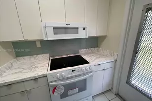 1450 Atlantic Shores Blvd, Hallandale Beach, FL 33009 - Photo 27