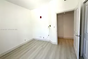 111 E Flagler St, Miami, FL 33131 - Photo 17