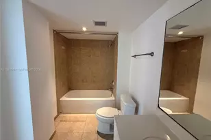 111 E Flagler St, Miami, FL 33131 - Photo 15