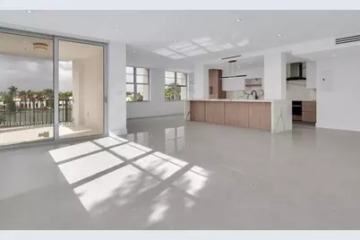 [Address not provided], Miami Beach, FL 33140 - Photo 9