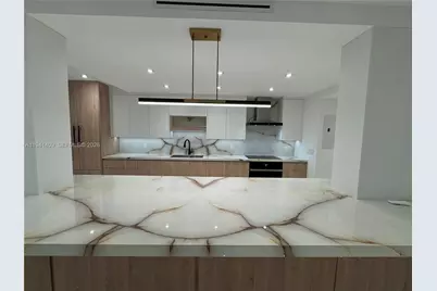 [Address not provided], Miami Beach, FL 33140 - Photo 13