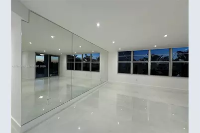 [Address not provided], Miami Beach, FL 33140 - Photo 37