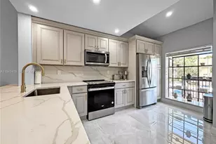 1977 SW 15th St, Deerfield Beach, FL 33442 - Photo 1