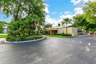 1977 SW 15th St, Deerfield Beach, FL 33442 - Photo 31