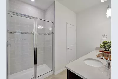 2343 Rollingwood Ct, Oakland Park, FL 33309 - Photo 17