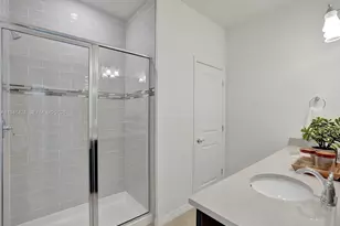 2343 Rollingwood Ct, Oakland Park, FL 33309 - Photo 17