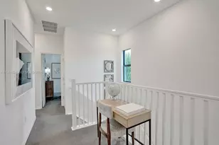 2343 Rollingwood Ct, Oakland Park, FL 33309 - Photo 13