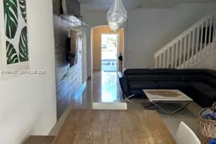 10850 NW 82nd Terrace, Doral, FL 33178 - Photo 5