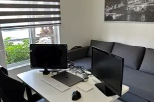 10850 NW 82nd Terrace, Doral, FL 33178 - Photo 9