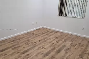 8413 SW 209th St, Cutler Bay, FL 33189 - Photo 17