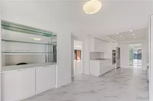 1800 NE 114th St, Miami, FL 33181 - Photo 15